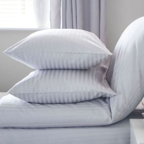 Çizgili Saten 50 x 70 cm Yastık Kılıfı